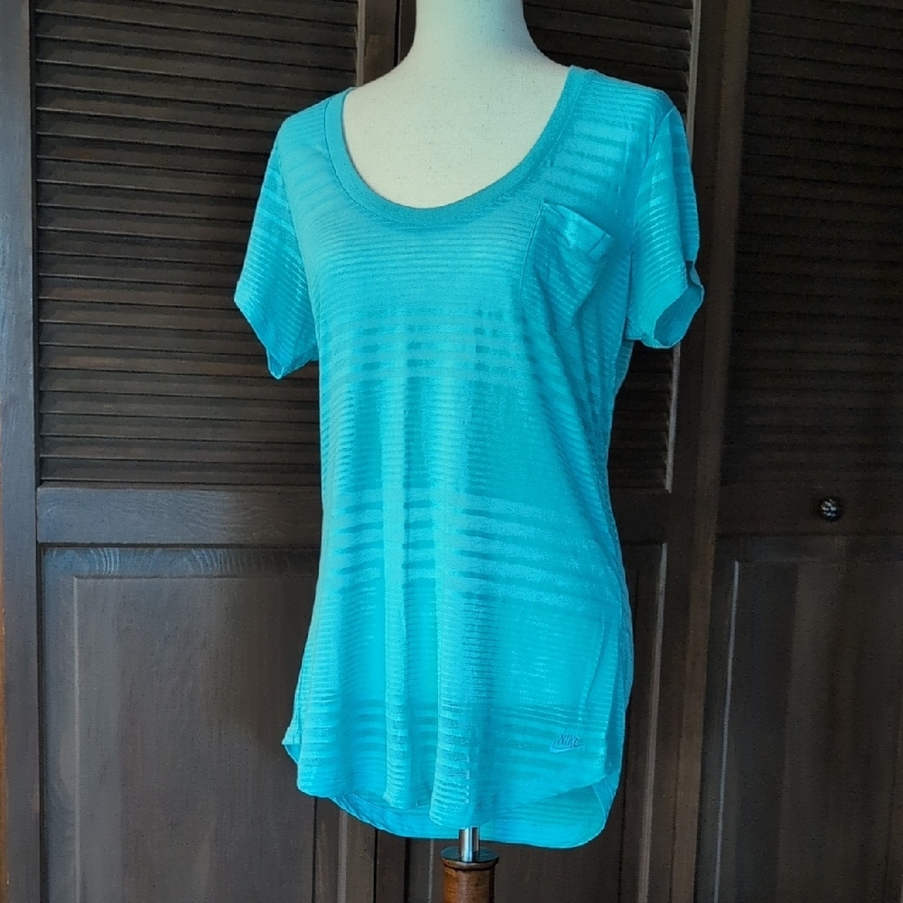 NIKE Sport Tee - Semi-Sheer - Med - NWOT